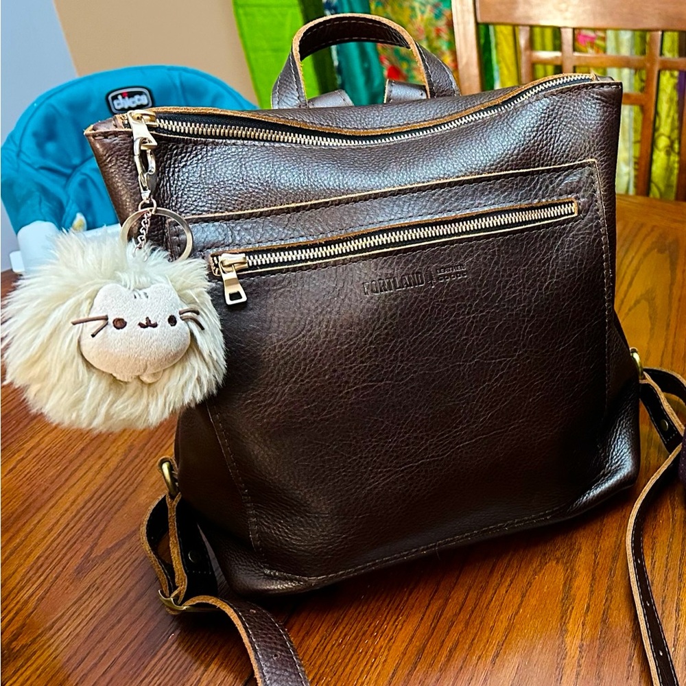 Portland Leather Tote Backpack in Coldbrew